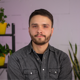 Vitalii Semenyna profile picture