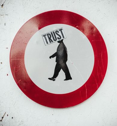 Cover image for Как дизайнеру завоевать доверие